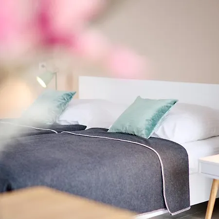 Bei Meyers - Zwenkauer بيت ضيافة